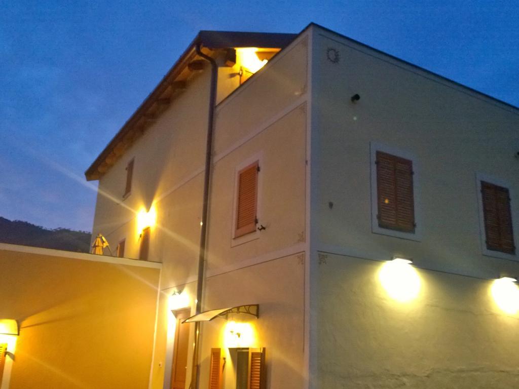 Agriturismo Monaci Templari Себорга Экстерьер фото