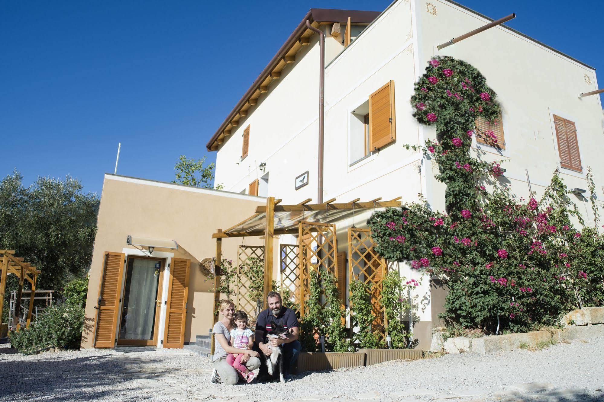 Agriturismo Monaci Templari Себорга Экстерьер фото